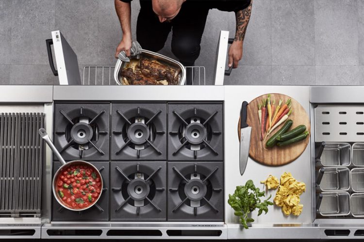 FOOD SERVICE EQUIPMENT STAINLESS & CO